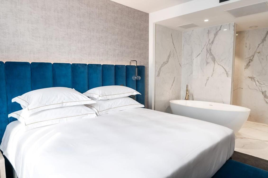 Elegans Hotel Brdo Крань Екстер'єр фото