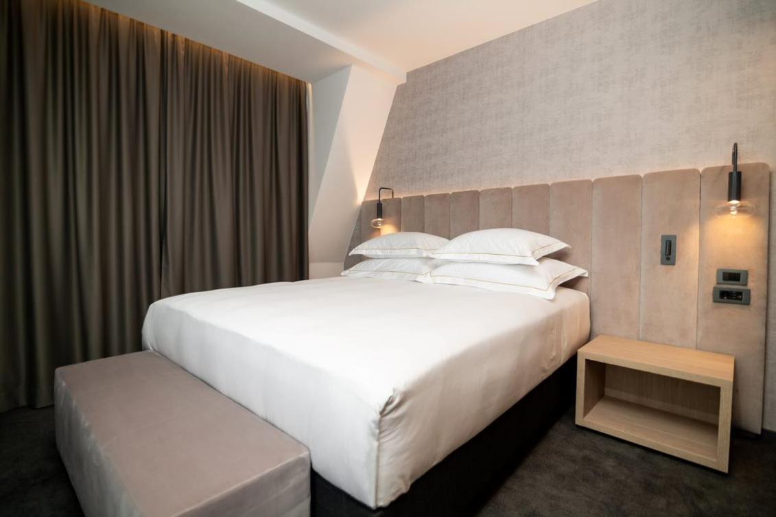 Elegans Hotel Brdo Крань Екстер'єр фото